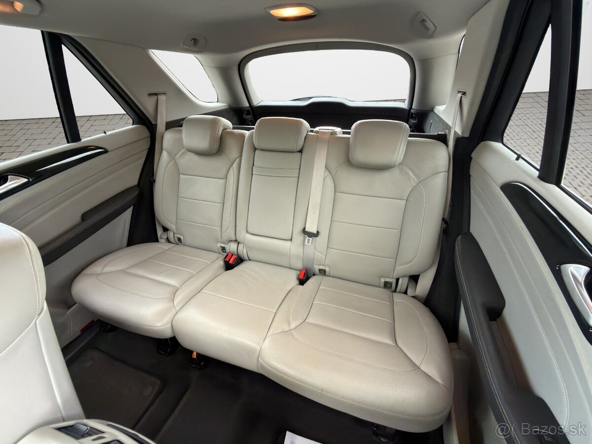 MERCEDES-BENZ ML 350 BlueTEC 4MATIC - 13
