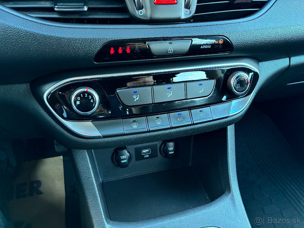 Hyundai i30 WG 1.0T-GDi 88kW COMFORT ČR DPH ZÁRUKA - 13