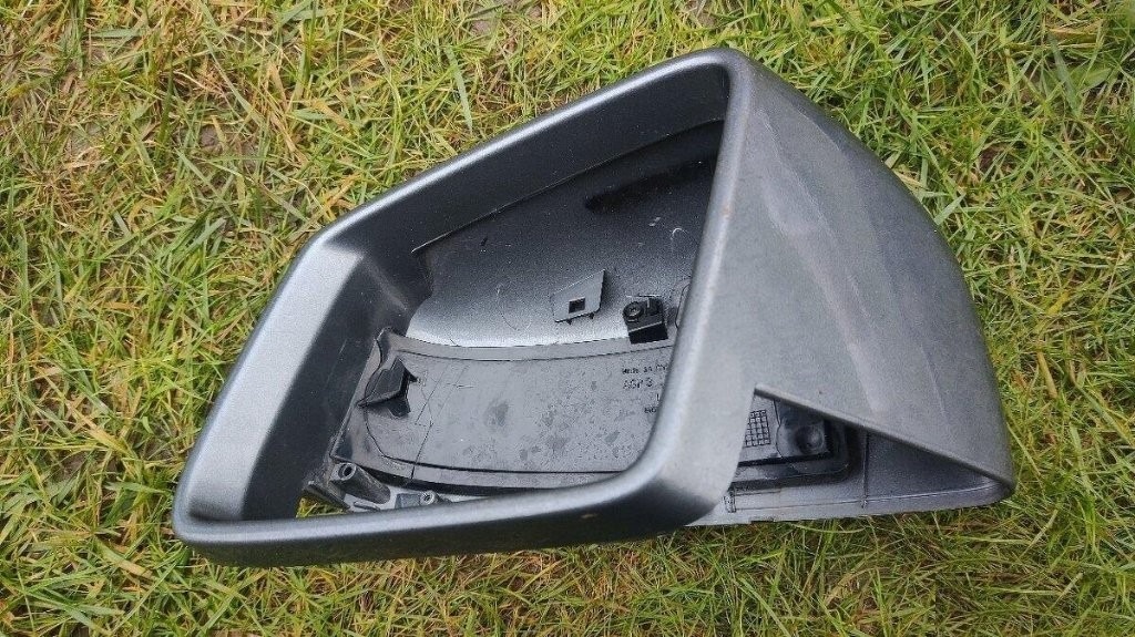 Rozne diely Toyota, KIA, Mercedes - lista absorber - 13