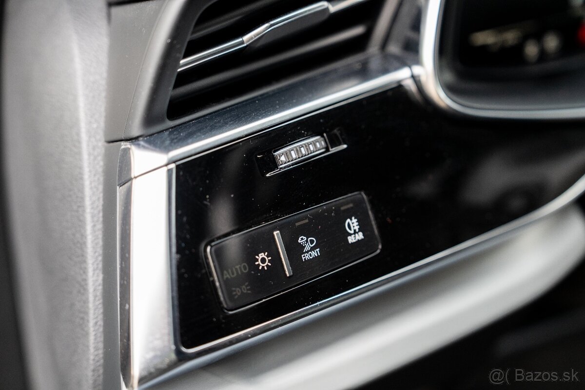 Predám AUDI SQ8 4.0 TDI V8 QUATTRO - 13