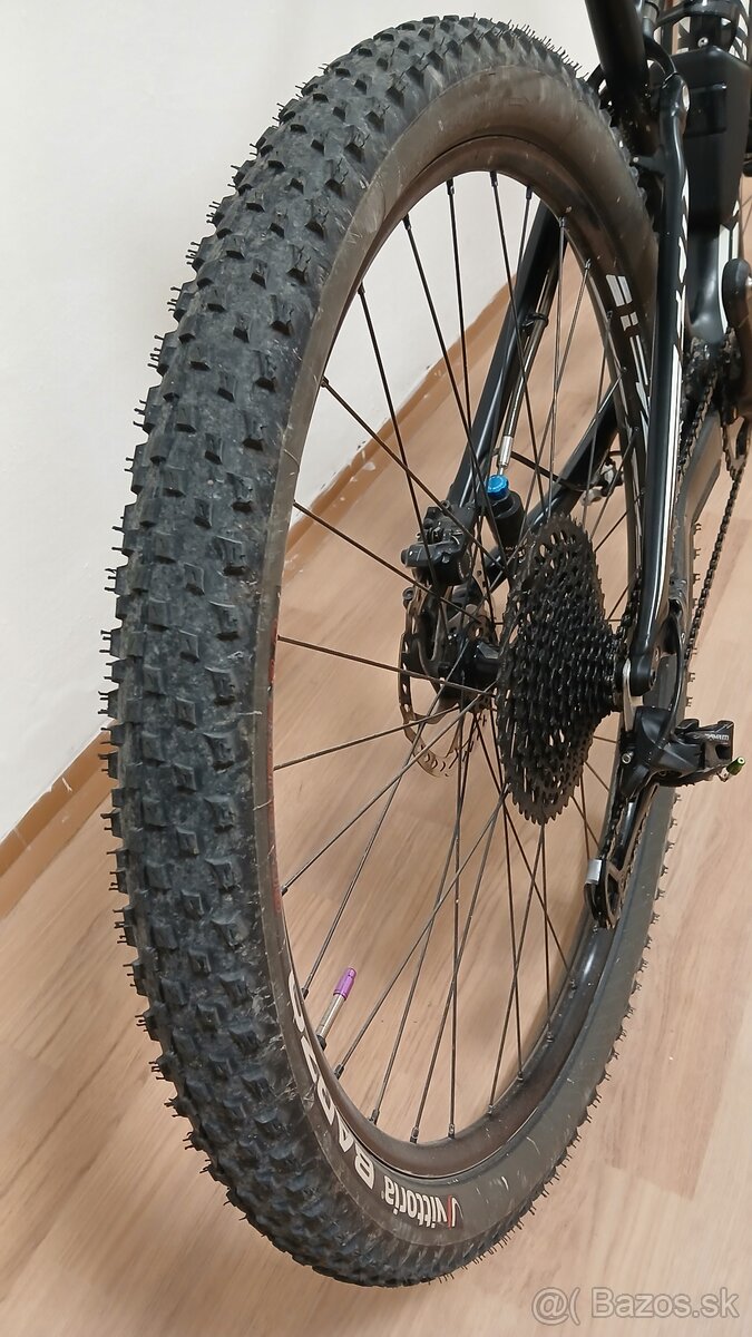 Specialized Epic Comp Carbon 29 World Cup - 13