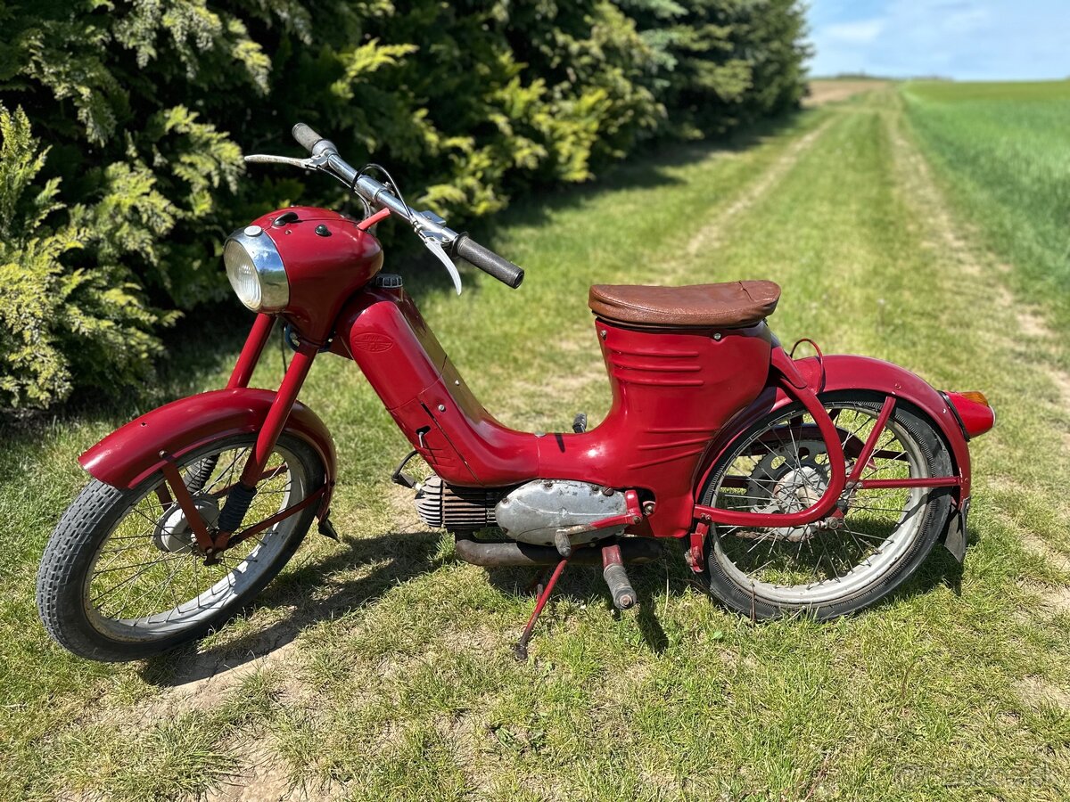 Jawa 550 Parez - 13
