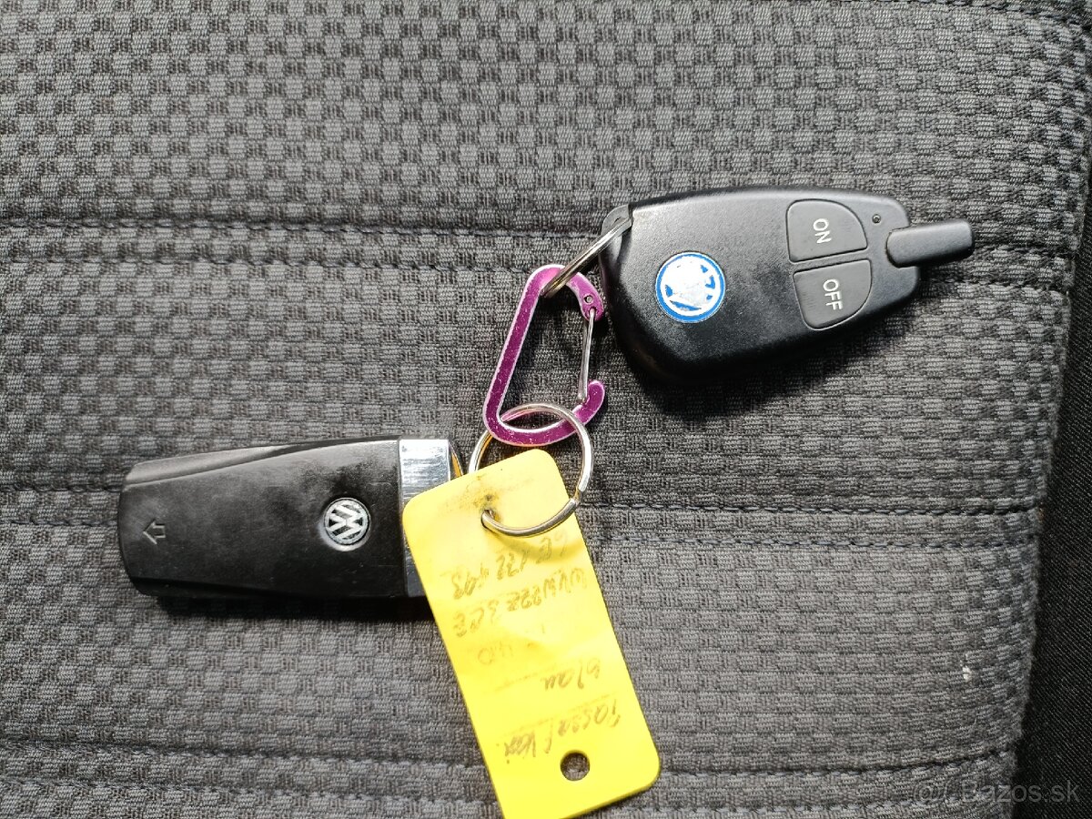 VW PASAT B6 - 13