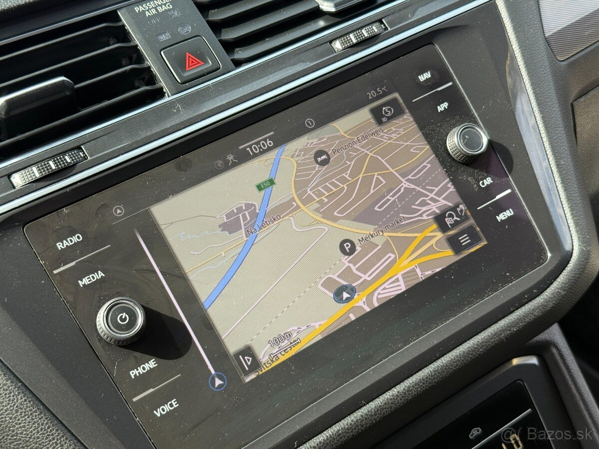 Volkswagen Tiguan Allspace - 13