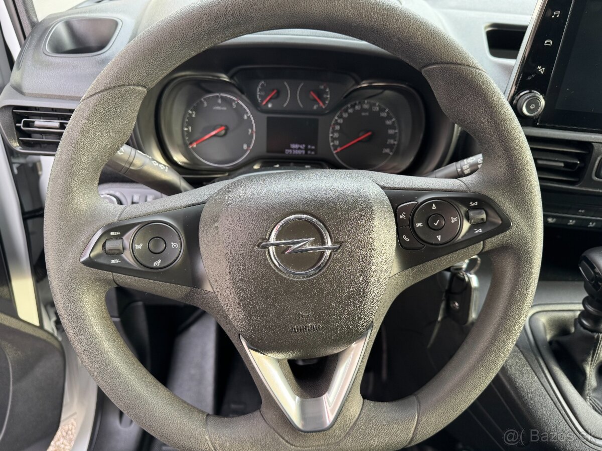 Opel Combo 1,5CDTi 75kW, 5míst - 13