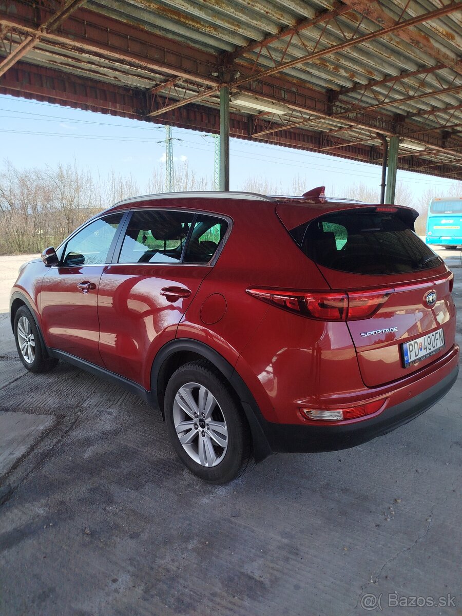 Kia Sportage 1.7 CRDi SK - 13