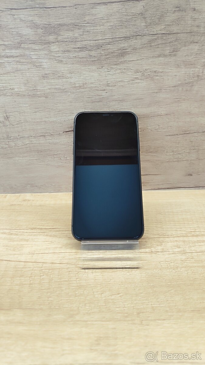 iPhone 11 black - záruka + nová nabíjačka - 13