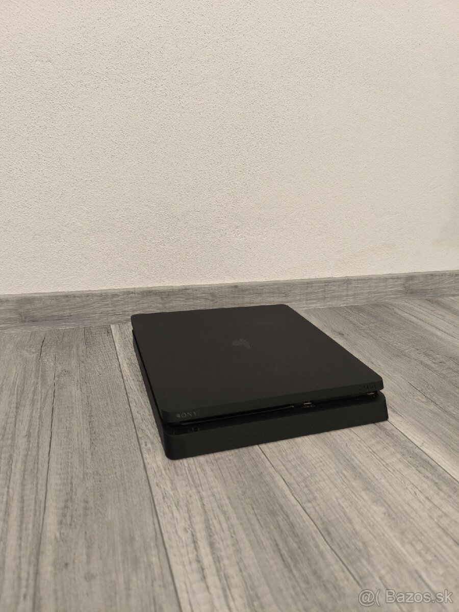 PS4 slim - 13