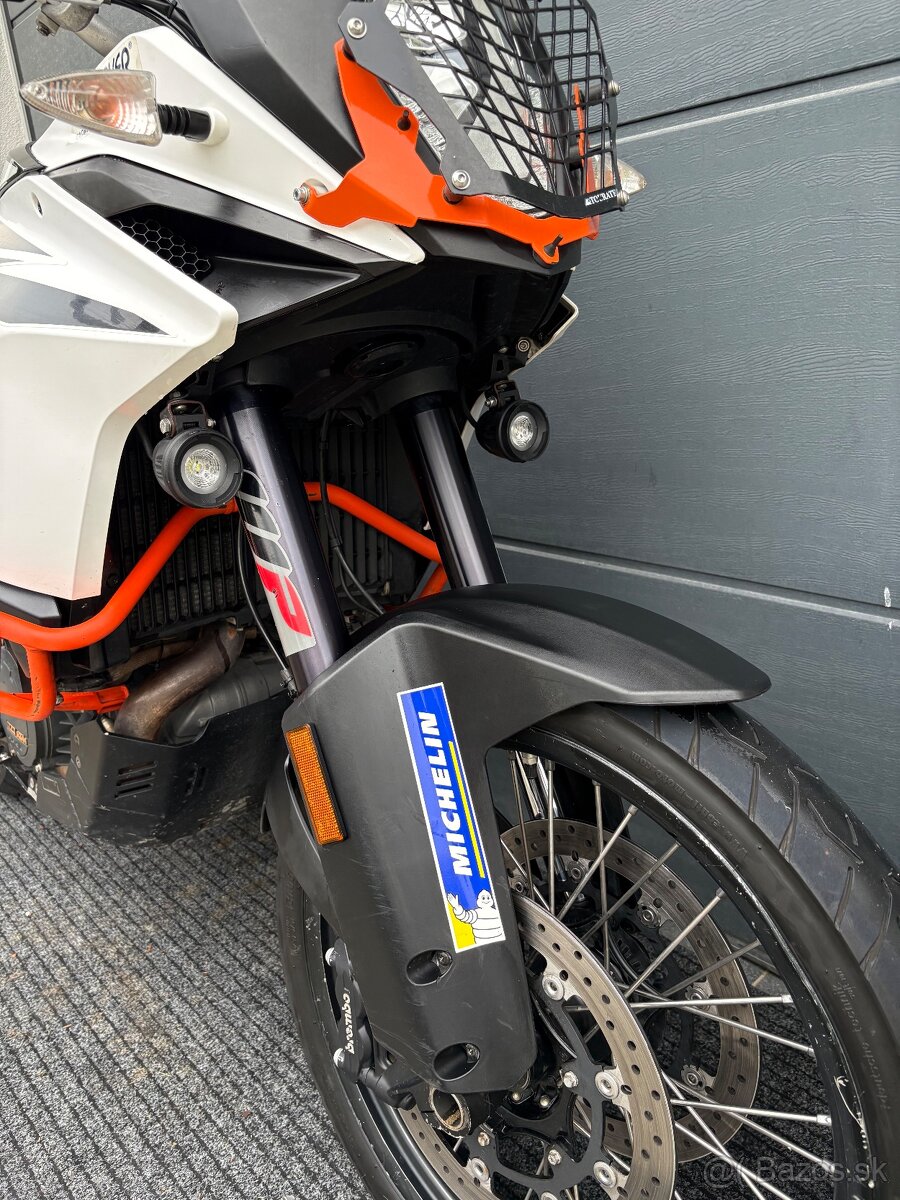 Ktm Adventure 1090 R - 13