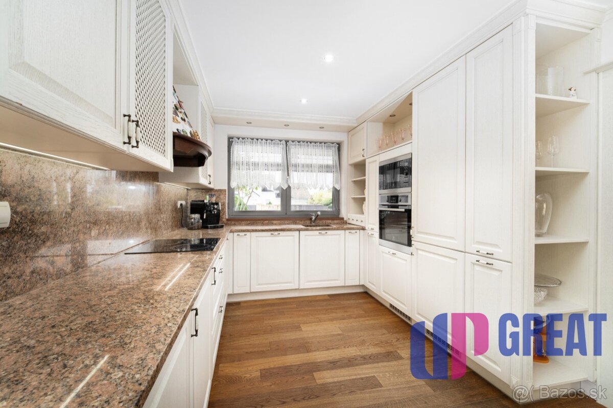 Na predaj exkluzívny rodinný dom s bazénom, SENICA - 13