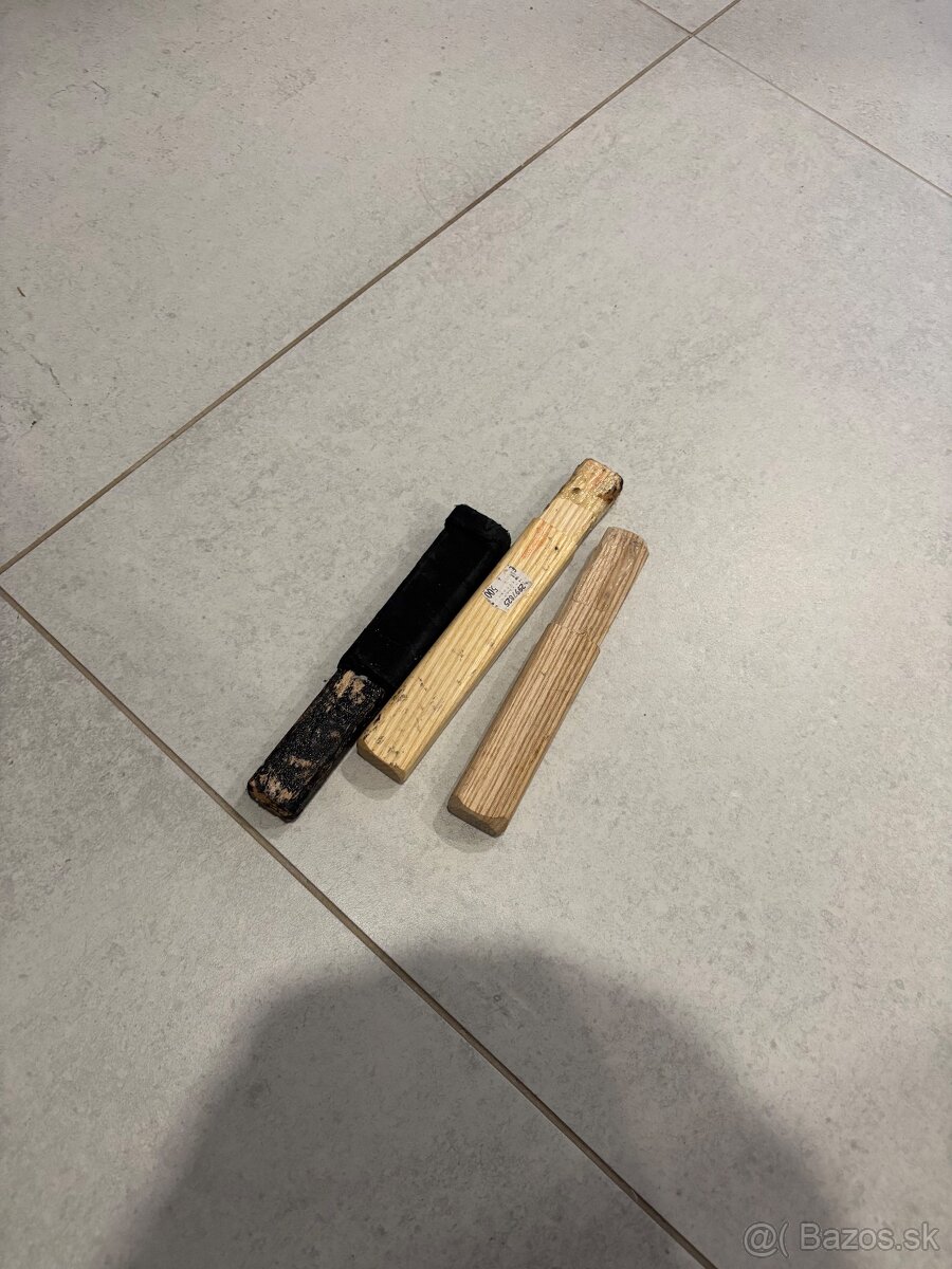 Hokejová výstroj - 13