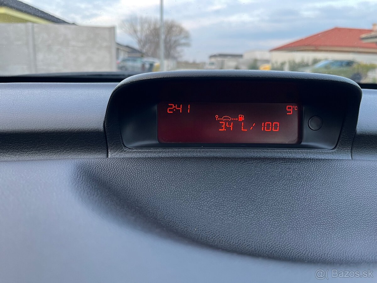 Peugeot 307 1.6 HDI - 13
