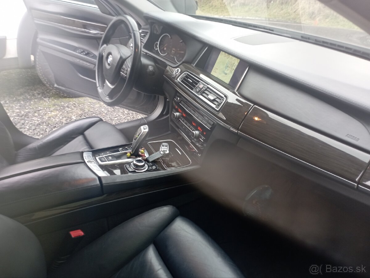 BMW 740 XD - 13