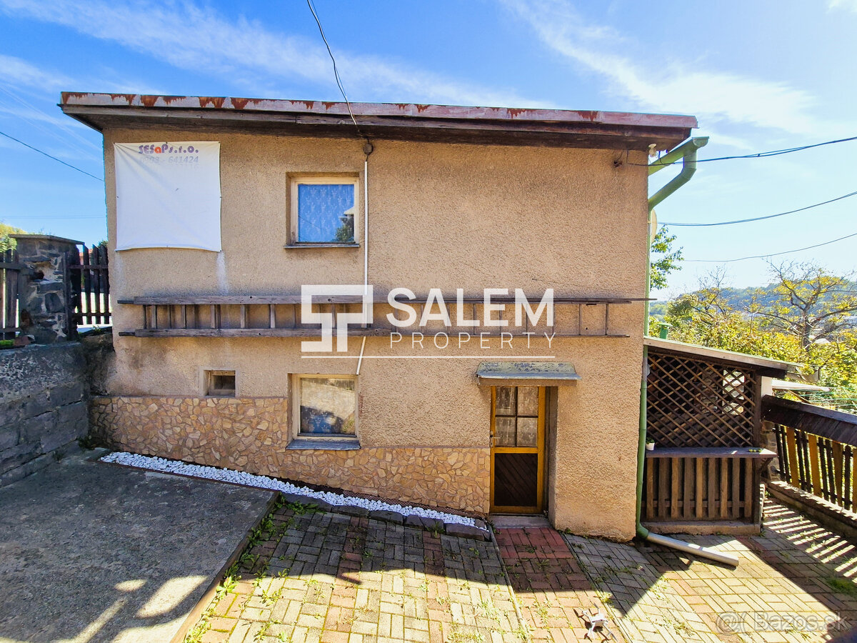 Dvojpodlažný rodinný dom s garážou a výhľadom na Podlavice - 13