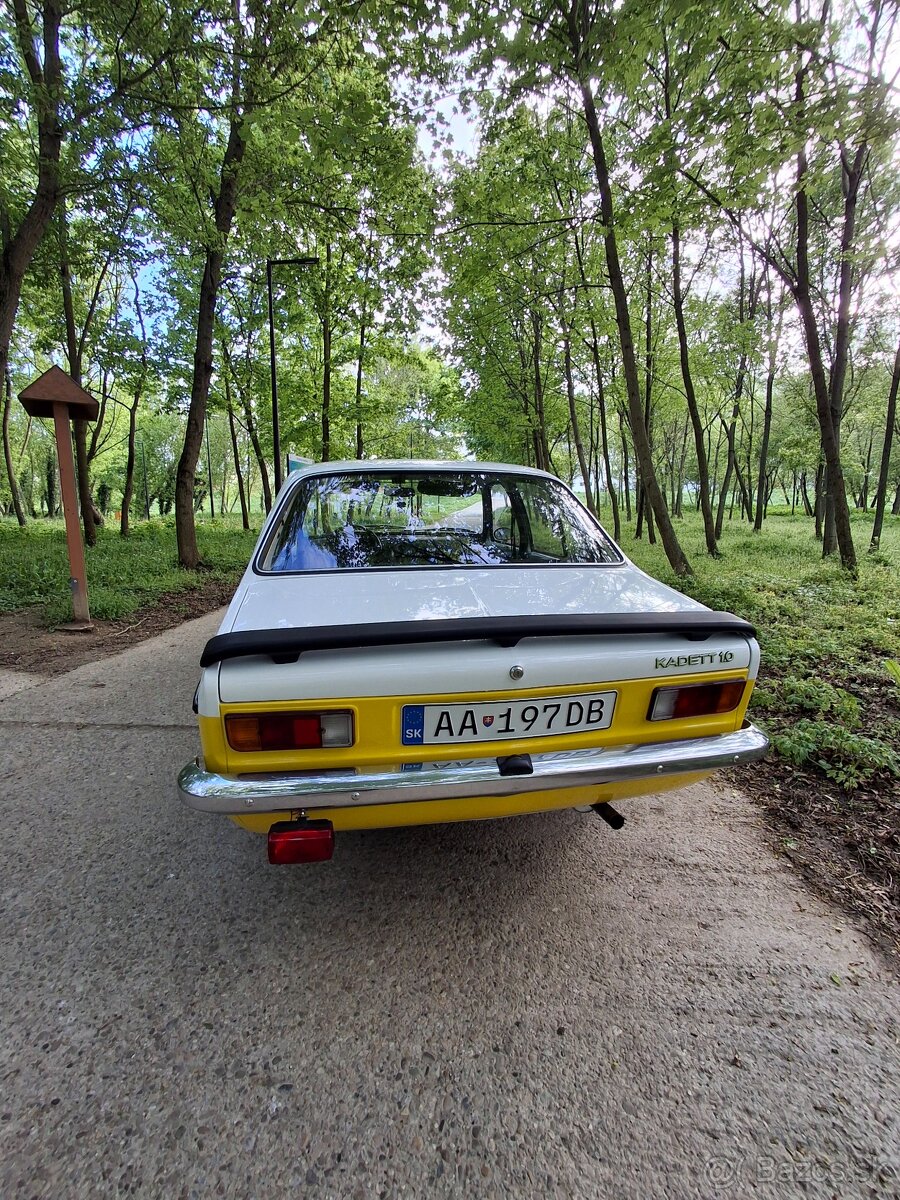 Veterán Opel Kadett 1,0 benzín 1979 - 13