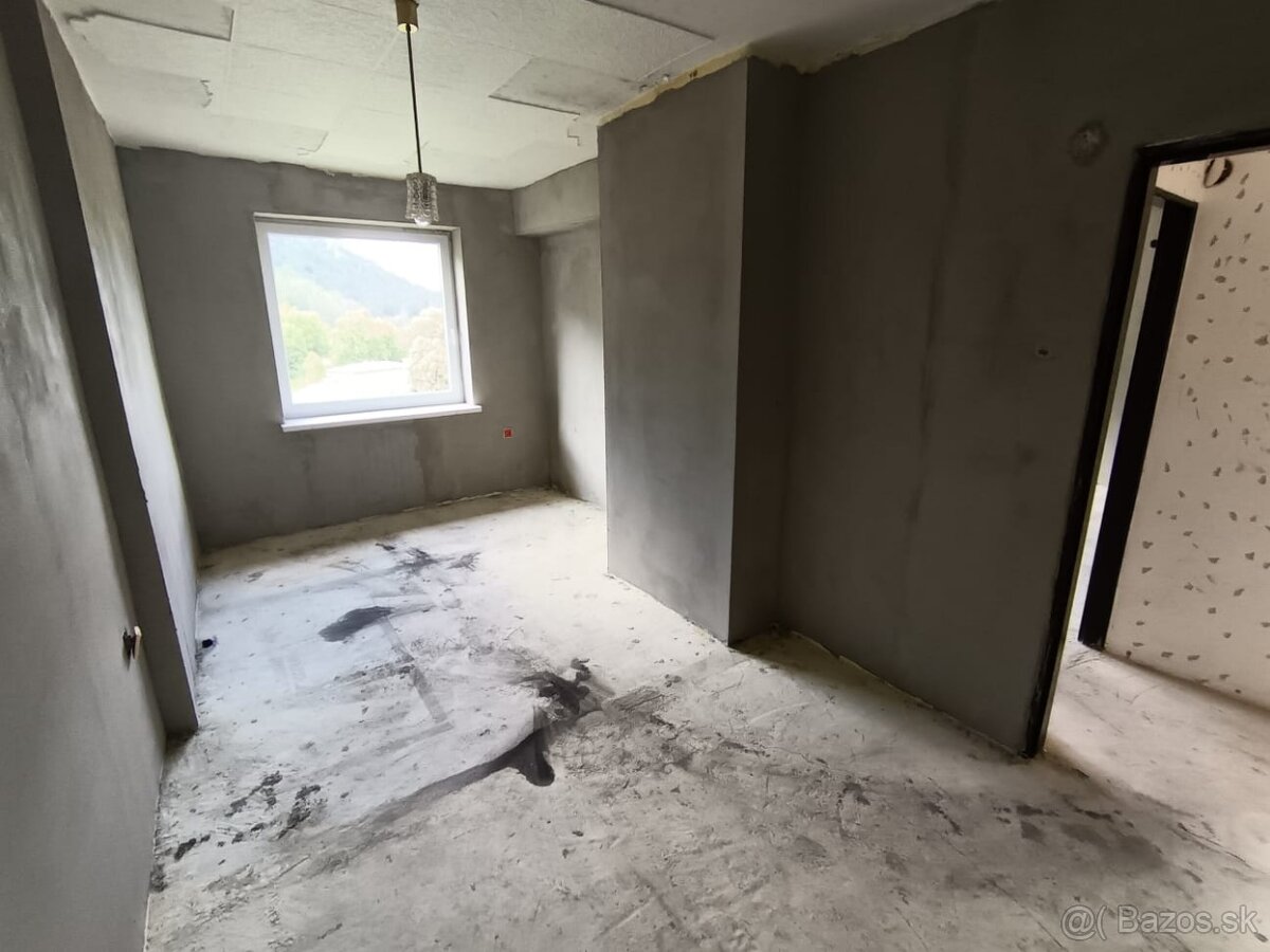 Dom v Ľubochni s potenciálom - 13