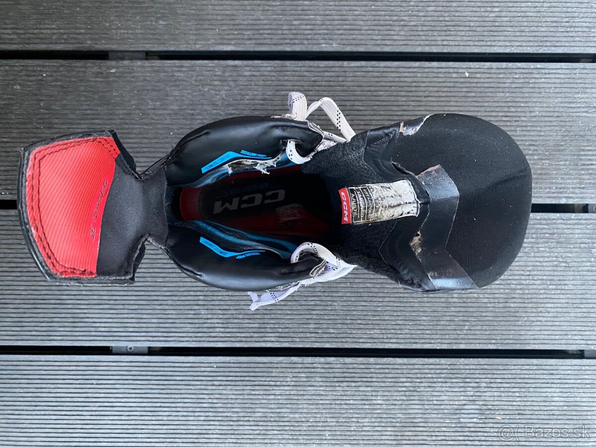 Korčule CCM Jetspeed FT6 PRO (EUR 43) - 13