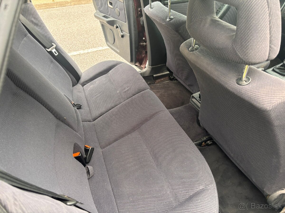 Audi 80 B4 Avant 2.0 E 85kw 1994 dovoz DE - 13