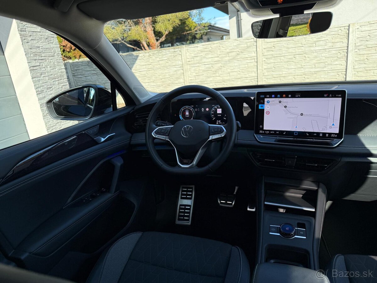 Volkswagen Tiguan 2.0 TDI dsg - 13