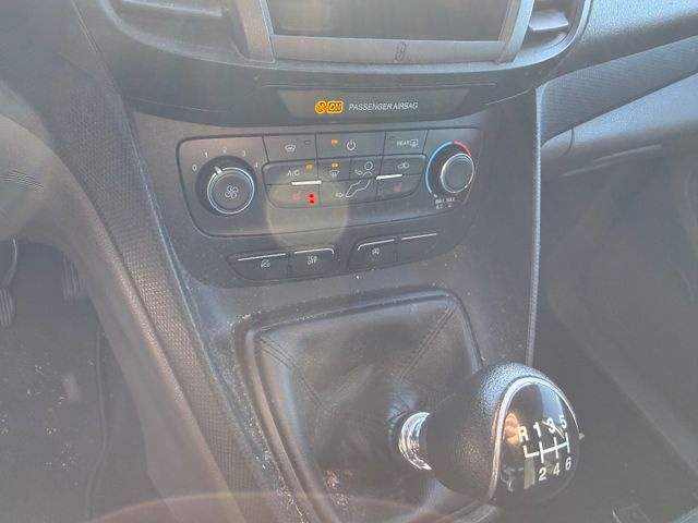 Ford Transit Connect 1,5 TDCI - 13