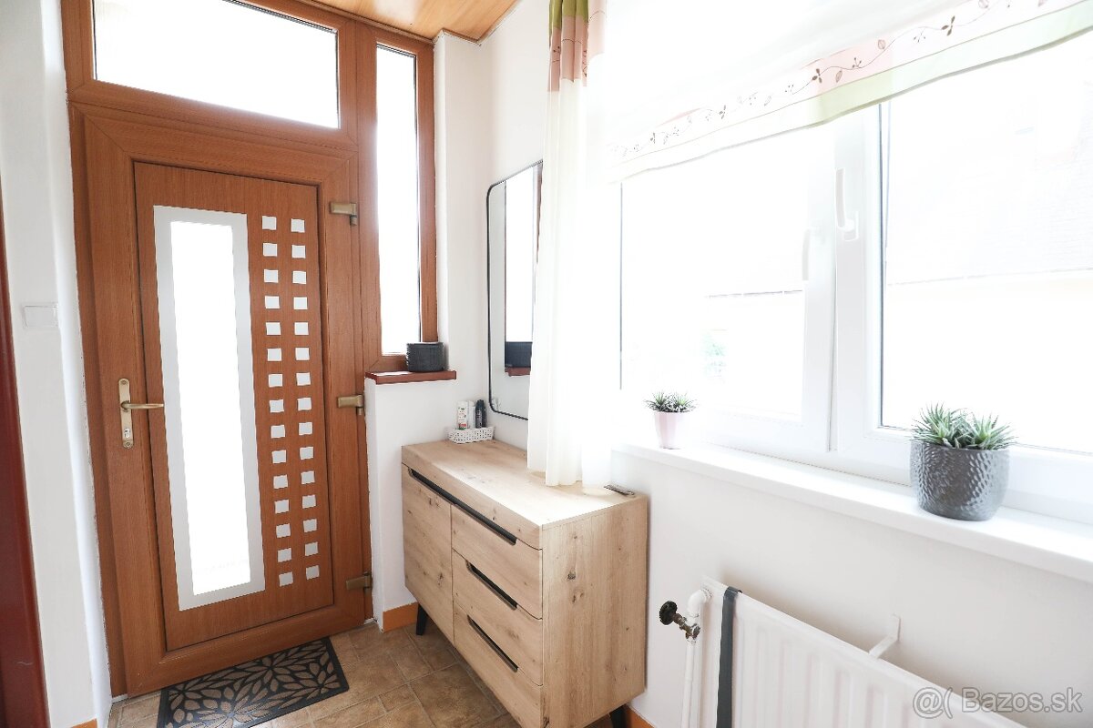 Rodinný dom s dvomi bytovými jednotkami v Trenčíne- Istebník - 13