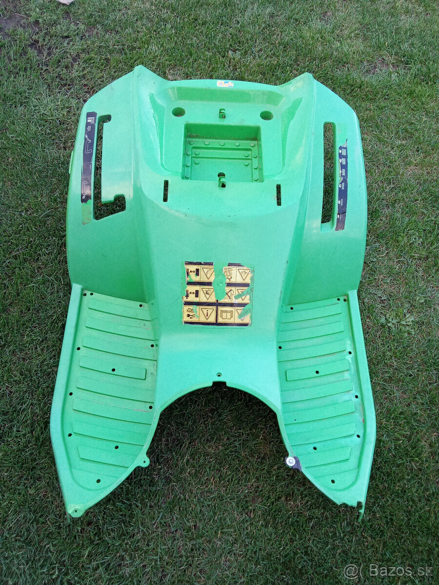 Koš na zahradní traktor - 13