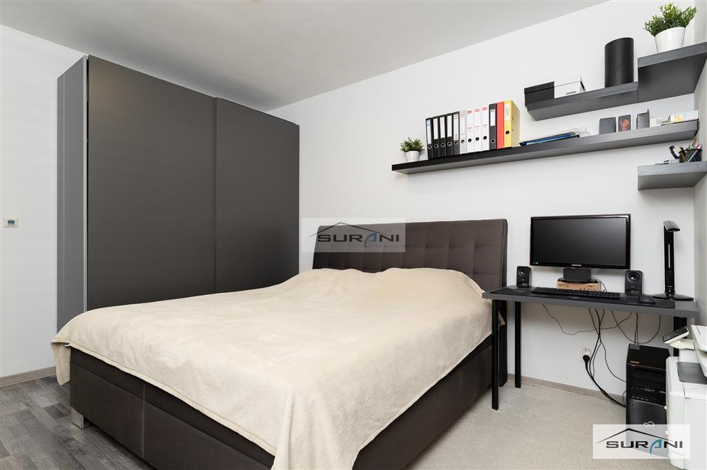 Zariadený 2-izbový byt s balkónom, parkovacie státie,... - 13