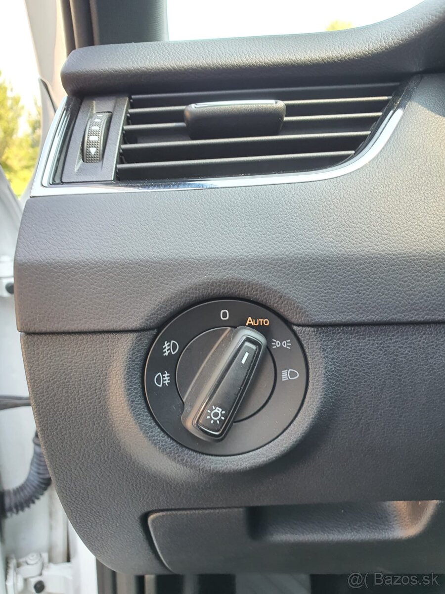 Škoda Octavia 3FL vRS 2.0TSI 180kw - 13