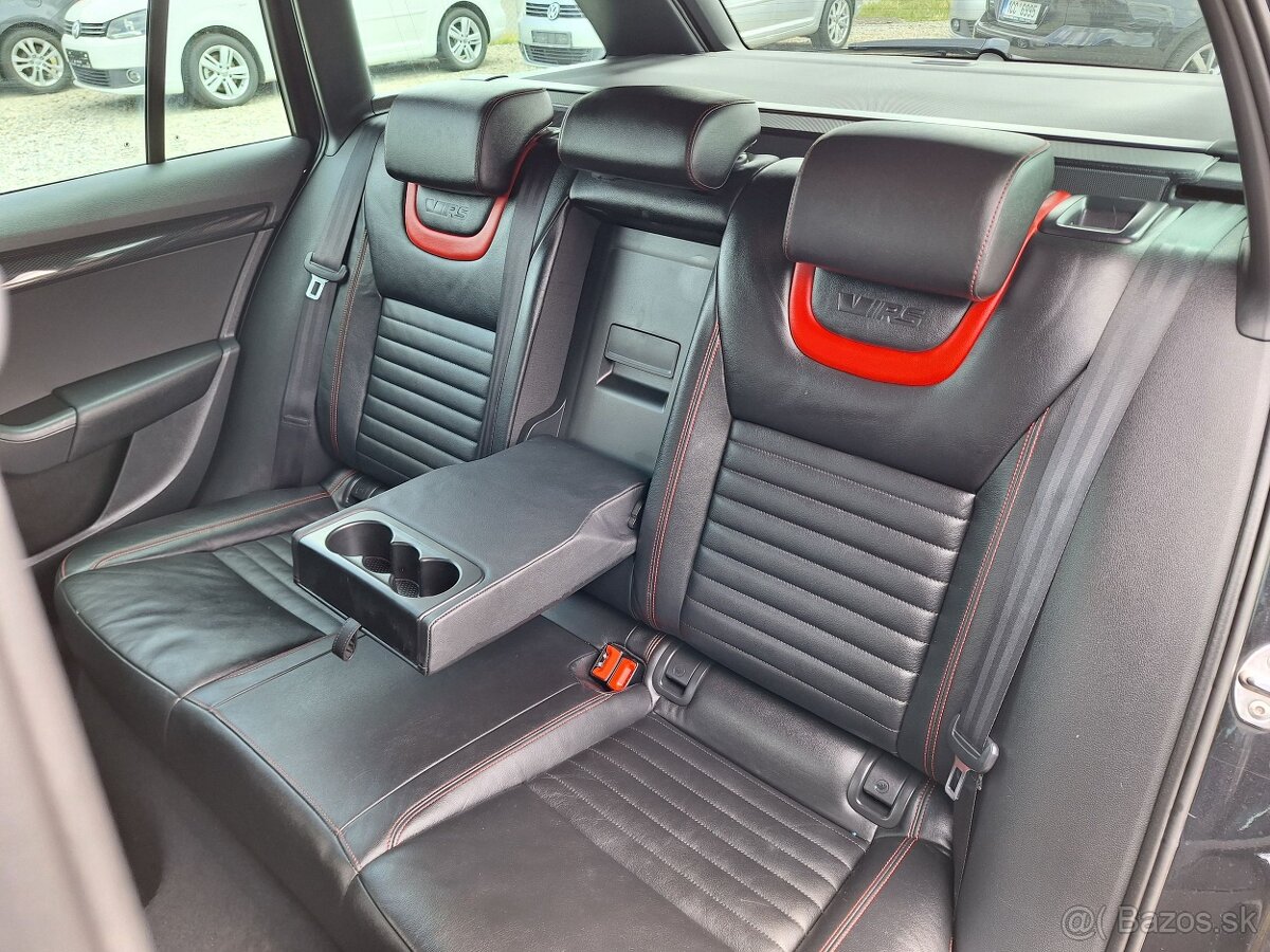 Škoda Octavia Combi III 2,0TDi RS - 13