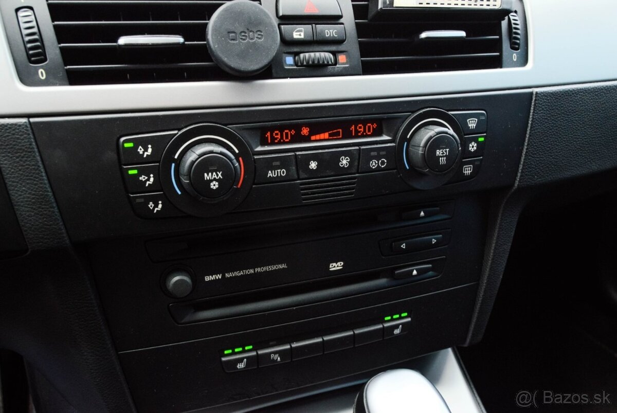 BMW E90 Rad 3 325i A/T - 13
