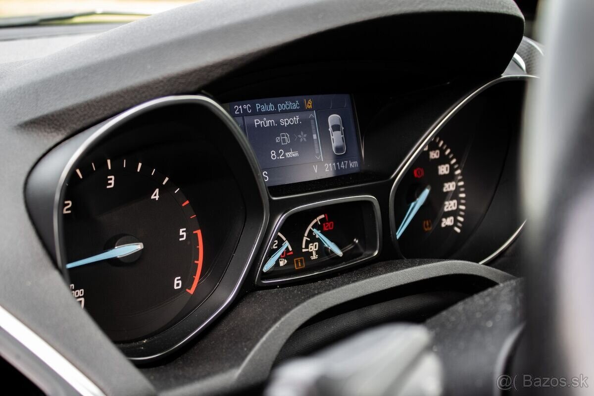 Ford Kuga 2.0 TDCi AWD, 132kW - 13