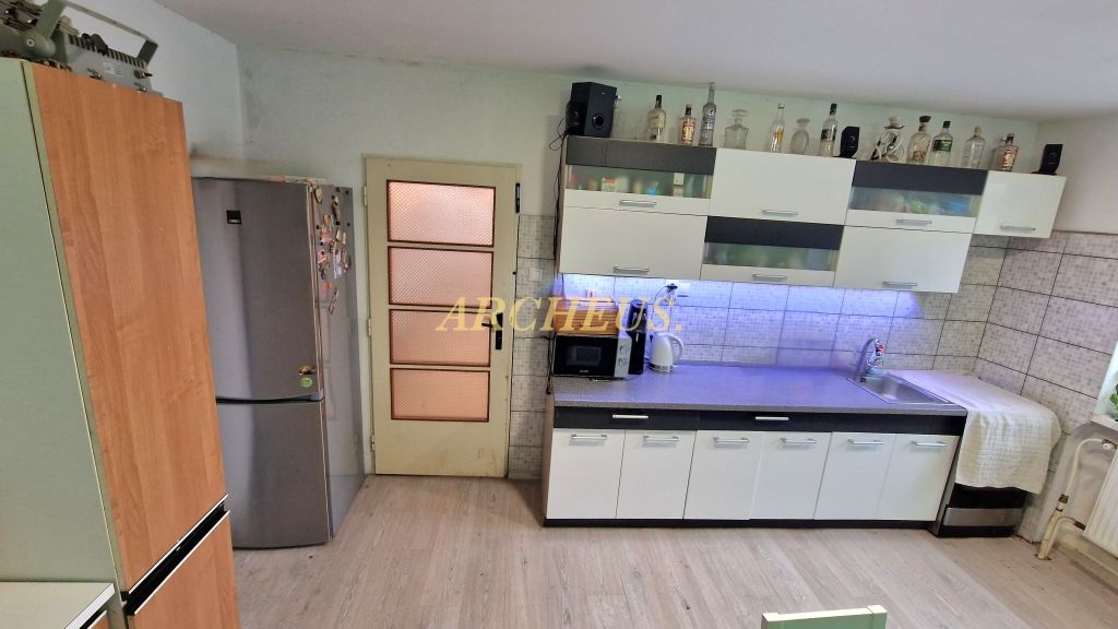 3-IZBOVÝ RODINNÝ DOM VÁHOVCE - GALANTA - 13