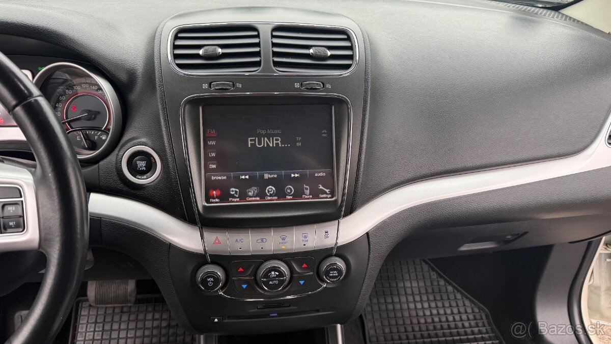 Fiat Freemont 2.0 16V MultiJet Black Code 4x4 A/T - 13