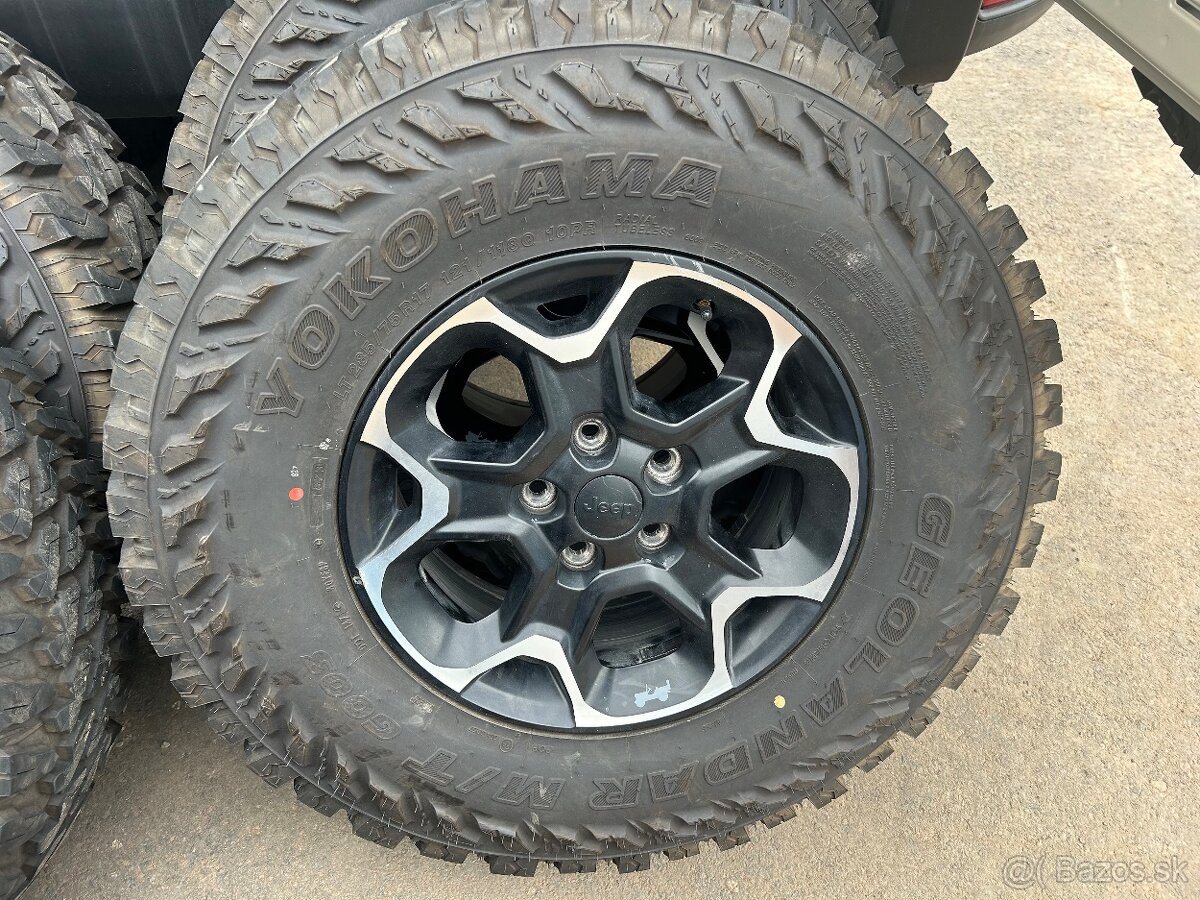 Jeep Wrangler Rubicon disky originální - 13