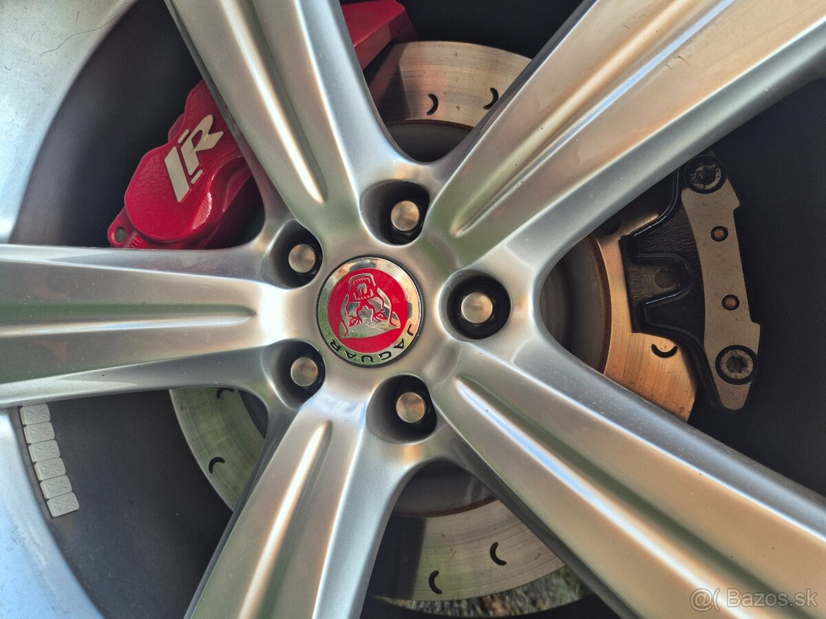 Jaguar xkr - 13
