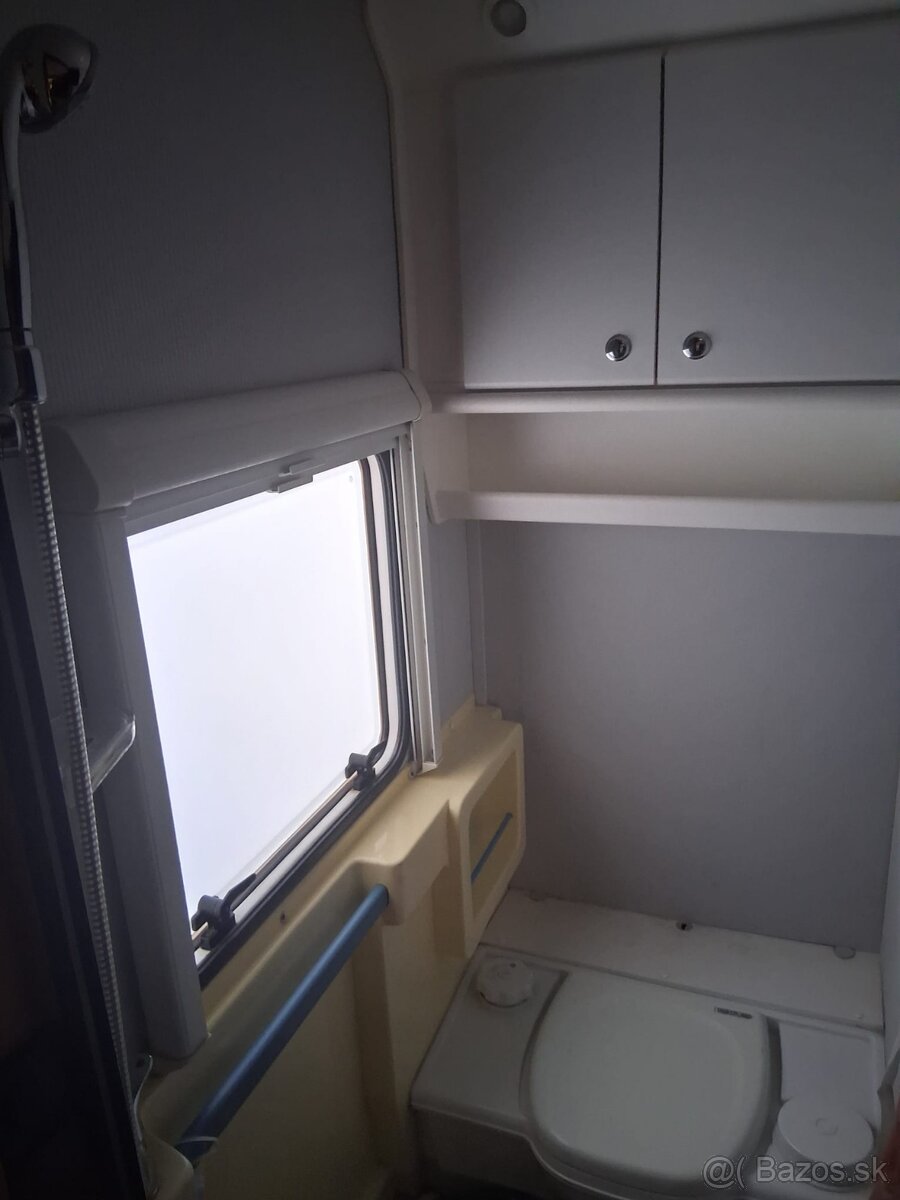 Karavan Knaus Azur 495 - 13