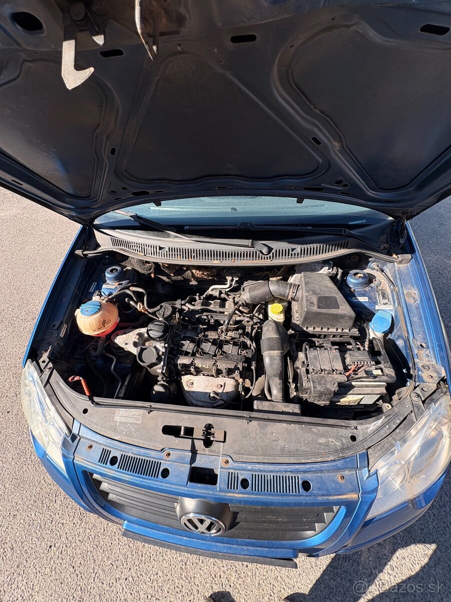 Rozpredám Volkswagen polo 9n 1.2htp - 13