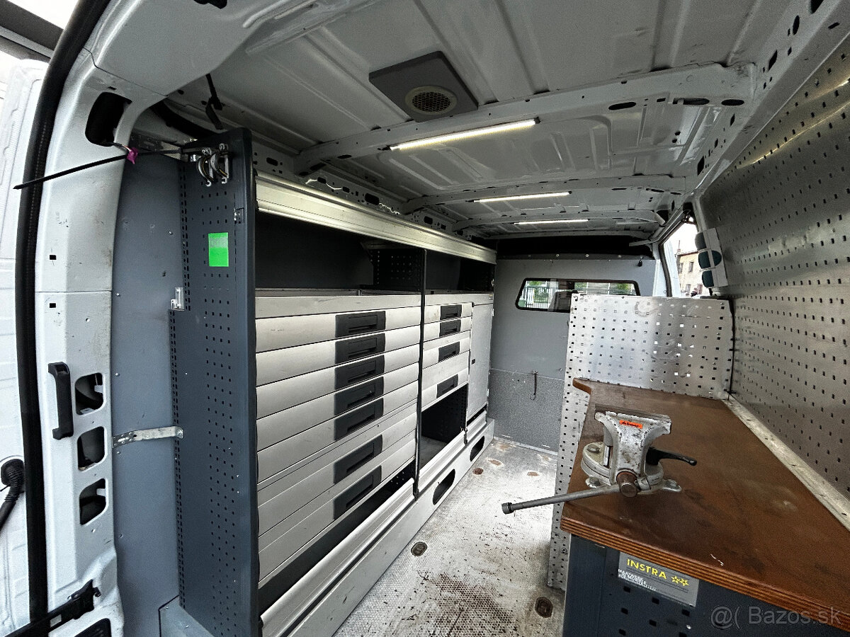 Renault Master L2H2 - exkluzívna pojazdná dielňa BOTT, DPH - 13