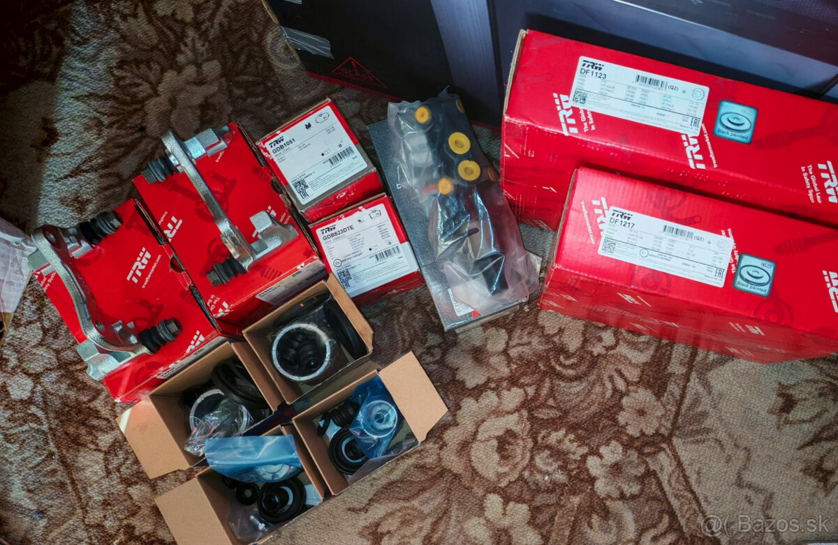 Predám náhradné diely na Peugeot 405 - 13