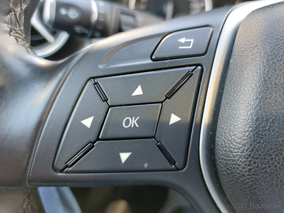 Mercedes-Benz A trieda 180 CDI BlueEFFICIENCY A/T - 13