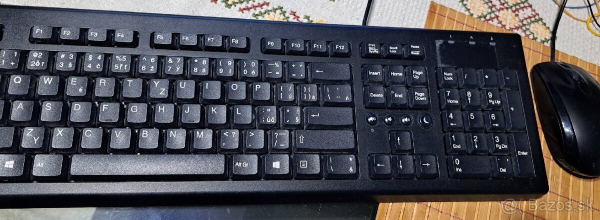 HP Pavilion - 13