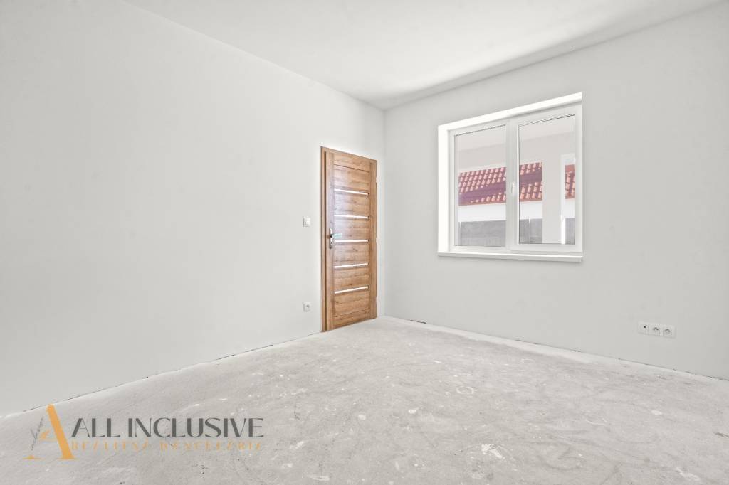 ALL INCLUSIVE | NA PREDAJ 4-IZB.BUNGALOV S DVOJGARÁŽOU,ORECH - 13