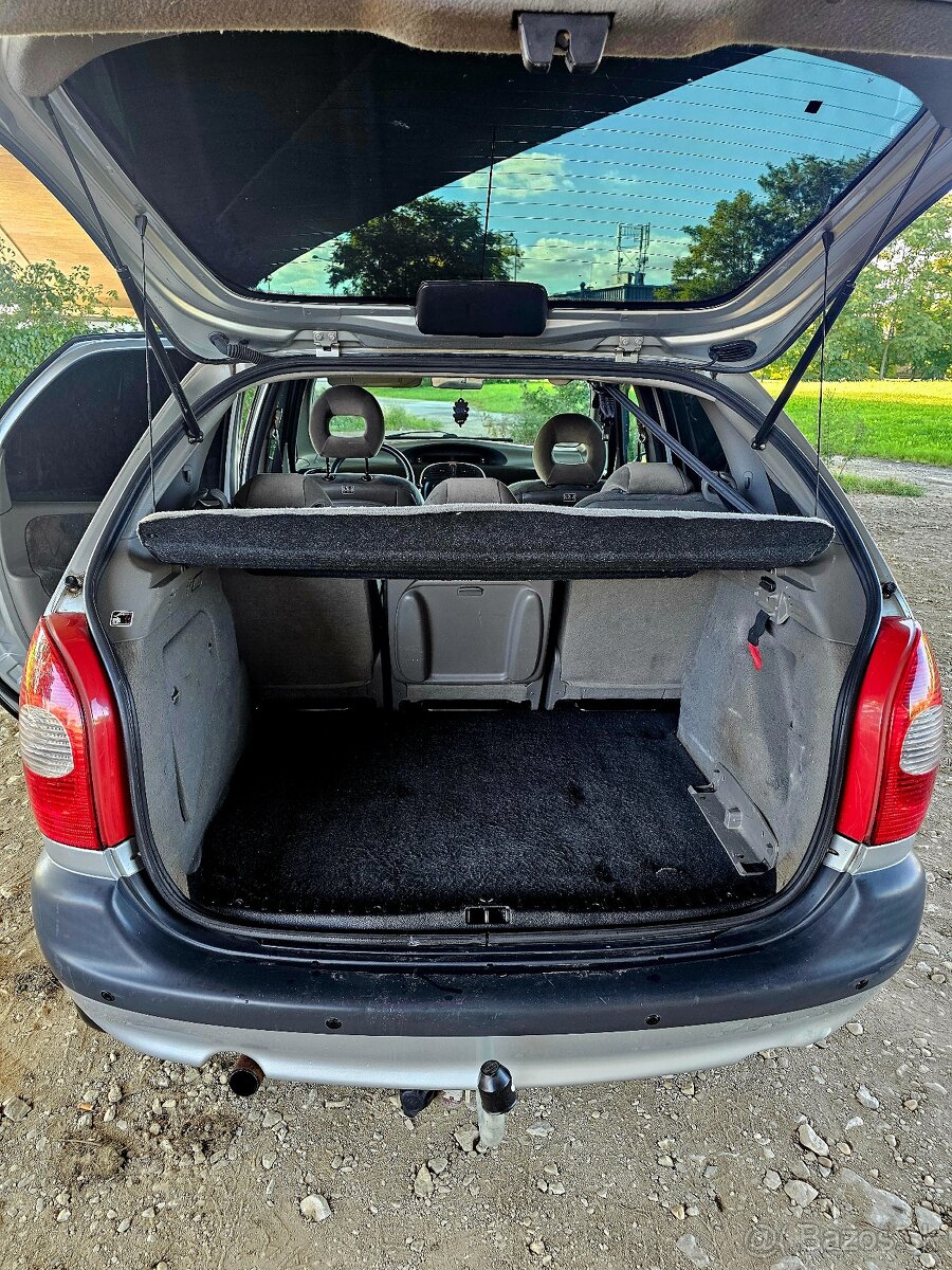Citroen Xara Picasso 1.8 benzín 85 kw 2003 - 13
