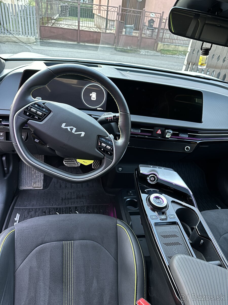 KIA EV 6 GT - 13