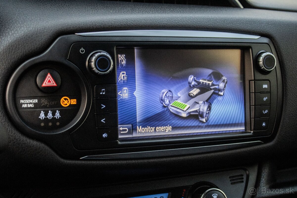 Toyota Yaris 1.5 Hybrid Style e-CTV 54kW - 13