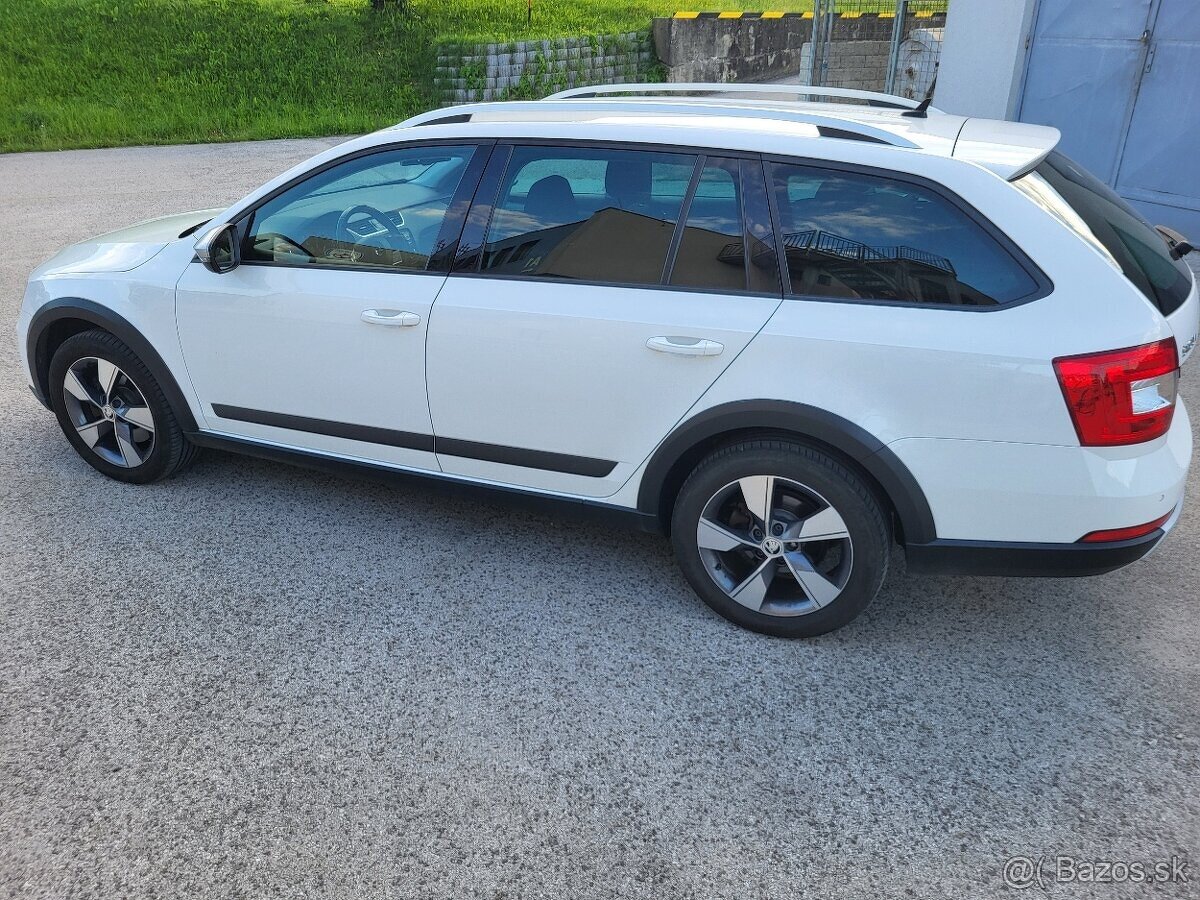 Octavia 3 Scout,2.0tdi 135kw DSG6 - 13