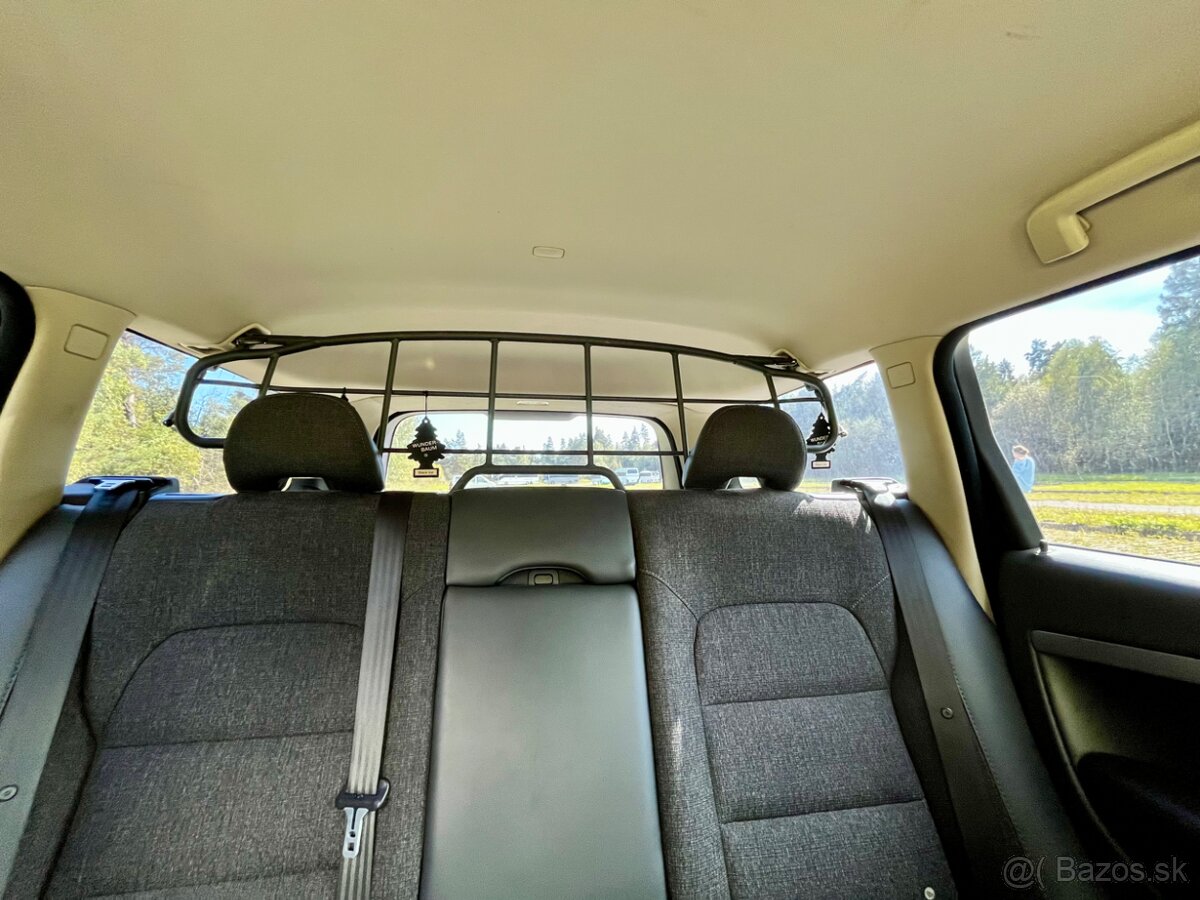 Volvo XC70 D5 AWD Manuál - 13