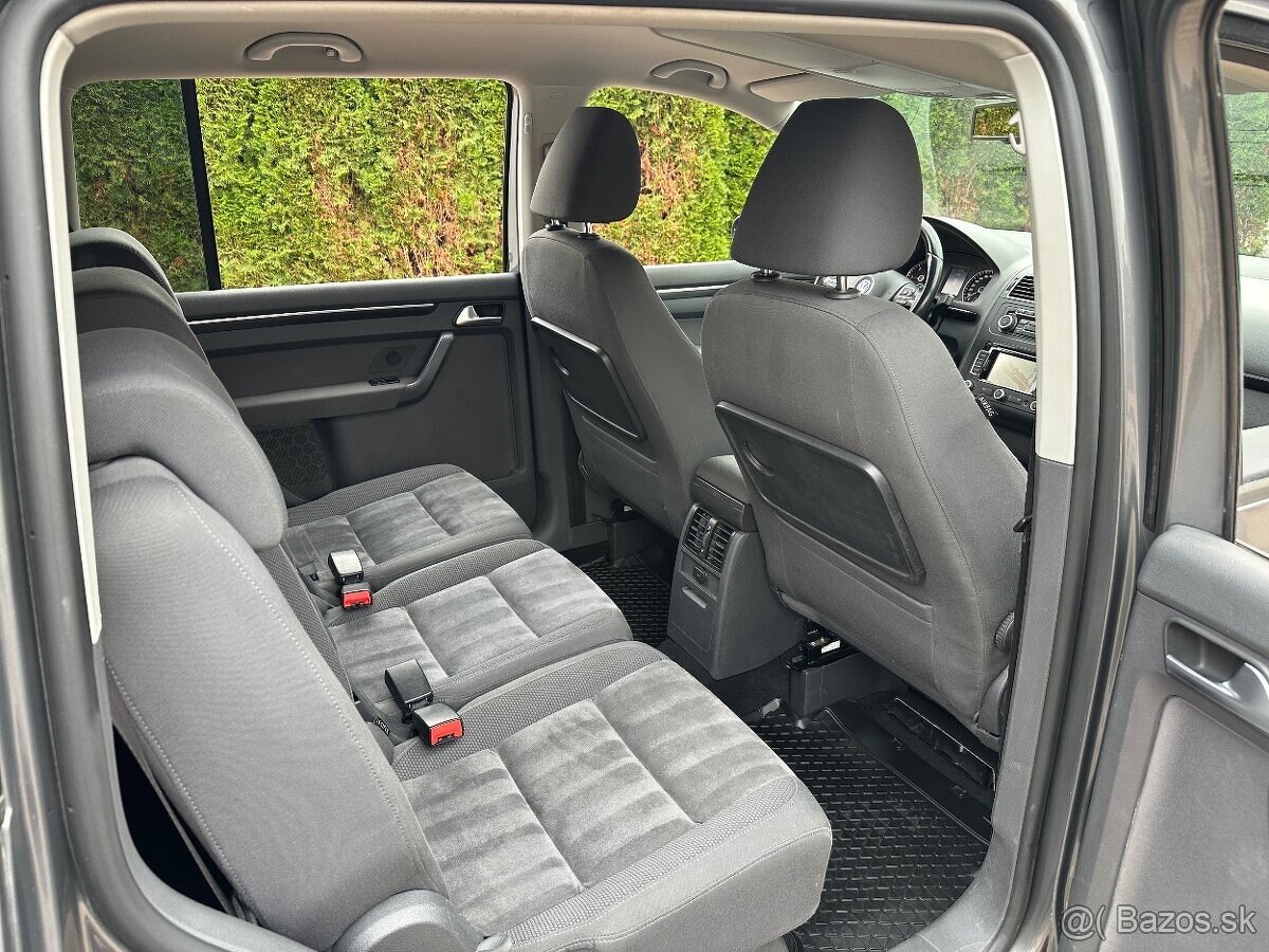 Volkswagen Touran 2.0 TDI 125kw - 13