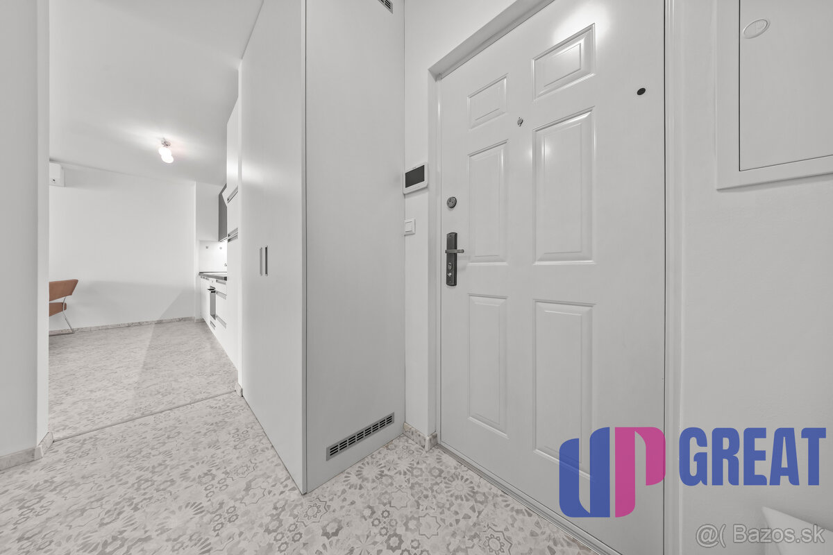 VEĽKOMETRÁŽNY, BEZBARIÉROVÝ 2-IZBOVÝ BYT V NOVOSTAVBE, CENTR - 13