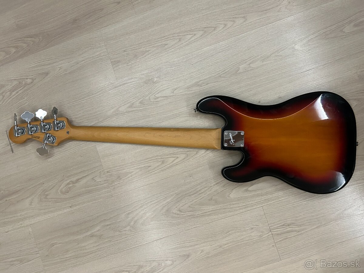 Basa Squier Precision Bass - 13